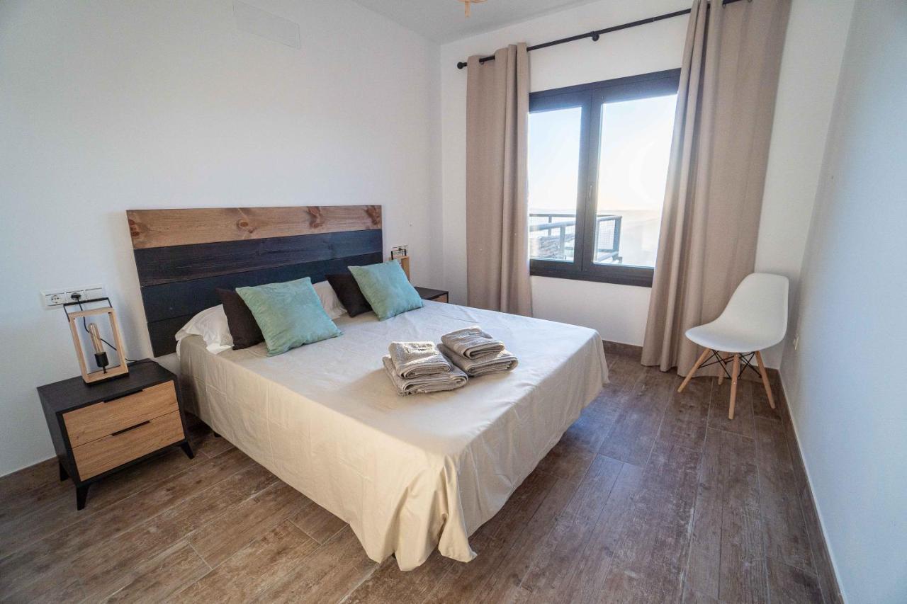 Villa Fahrenheit El Gastor Bagian luar foto