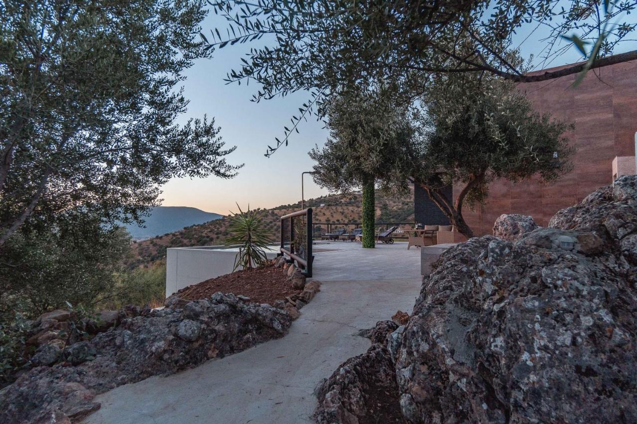 Villa Fahrenheit El Gastor Bagian luar foto